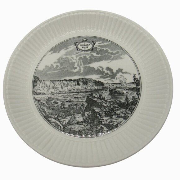 WEDGWOOD Canada Quebec And Niagara Falls Vintage Plates Made in England - Picture 3 of 12